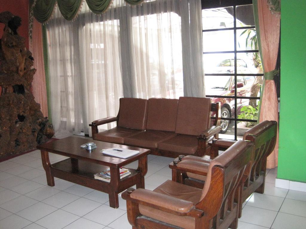 Sekar Sari Inn Kuta  Luaran gambar