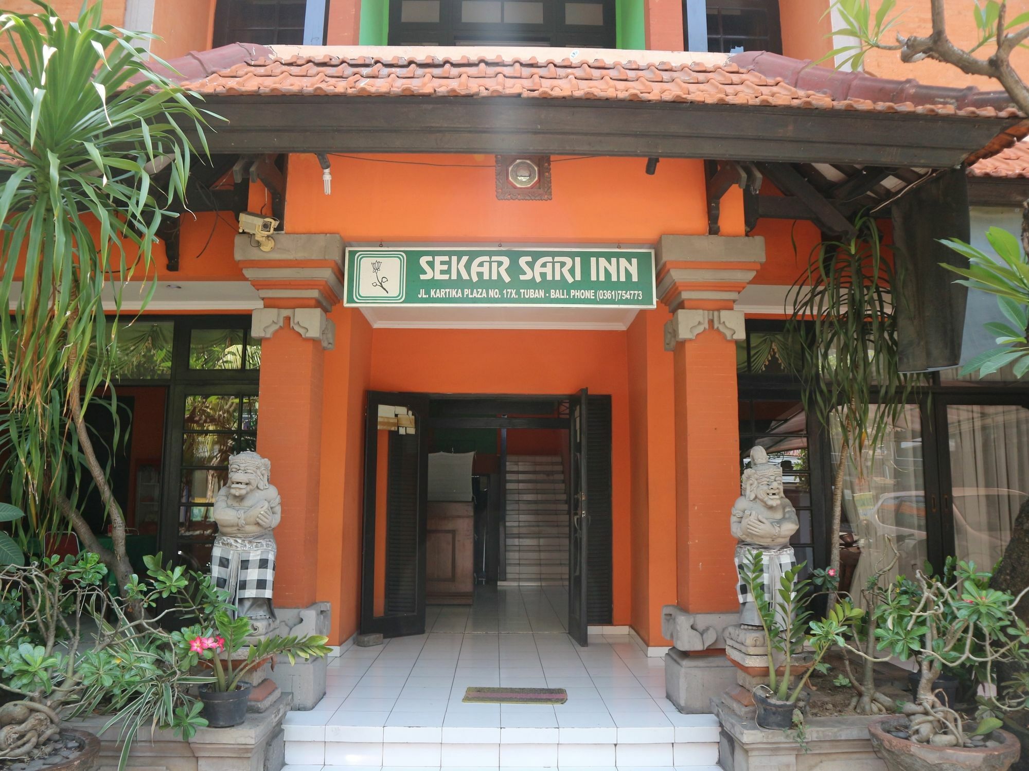 Sekar Sari Inn Kuta  Luaran gambar